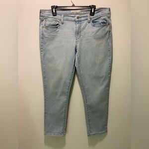 Levi’s Boyfriend Light Blue Jeans